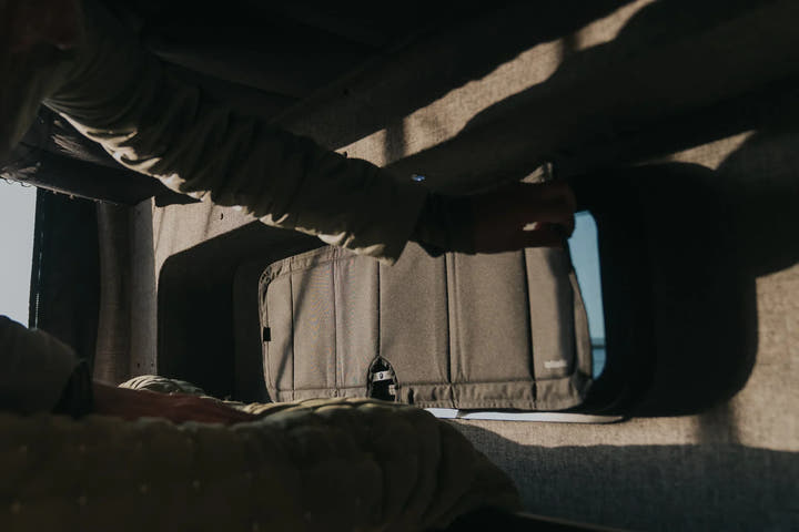 Bunk Window Cover - CRL - AVC RIG