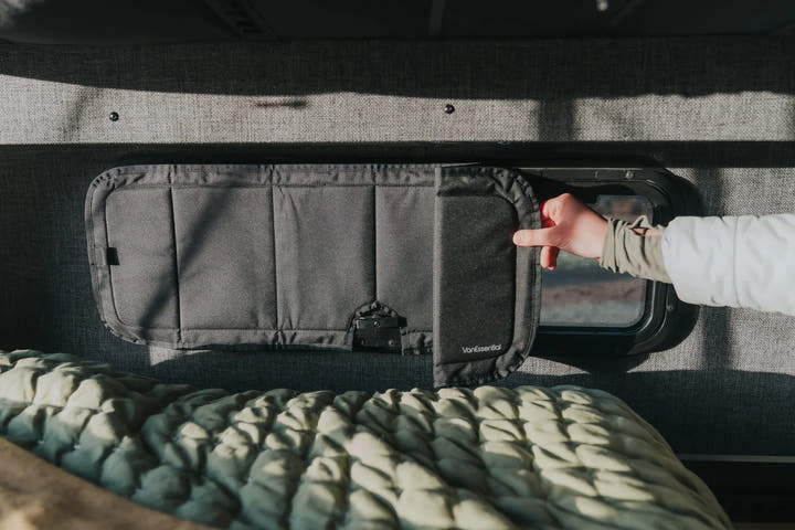 Bunk Window Cover - CRL - AVC RIG