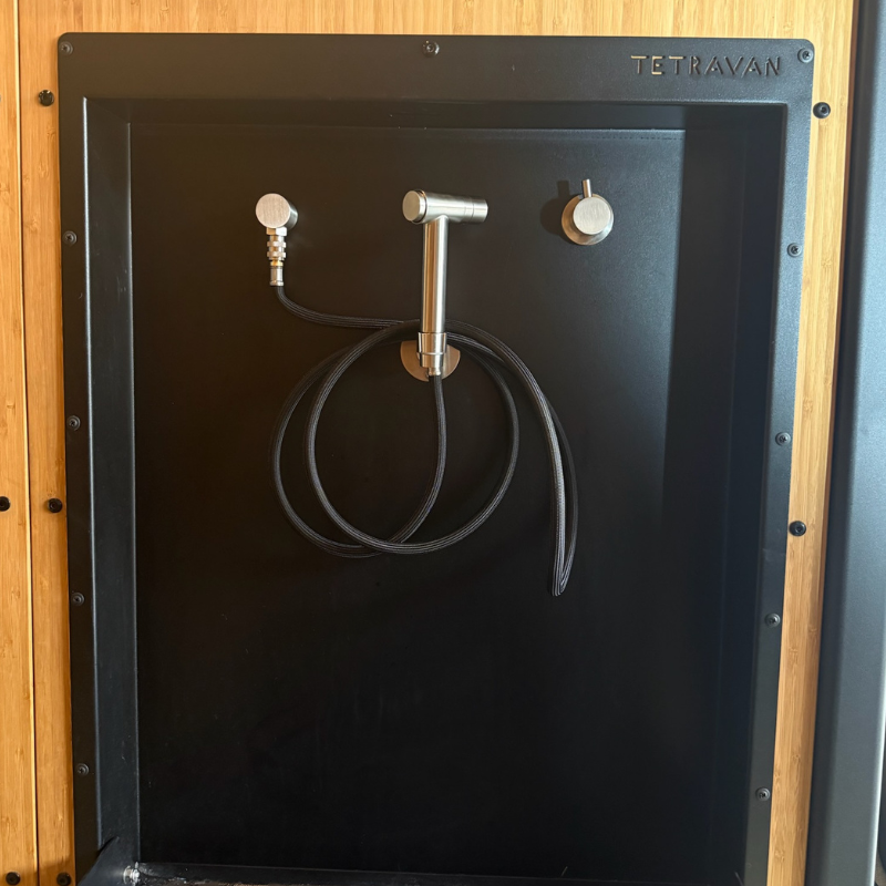 Tetravan Folding Shower 2.1 with Magnetic Curtain