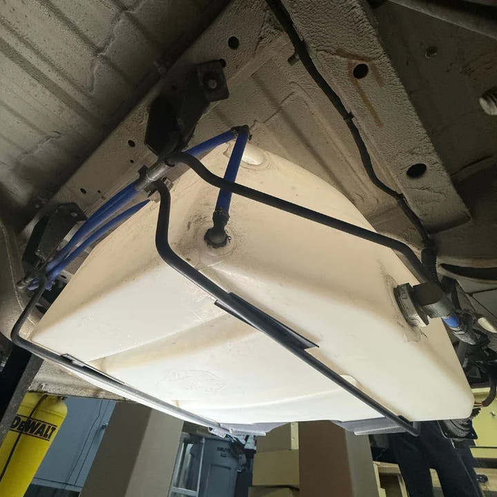 28-Gallon Spare Tire Water Tank (SP-ST-28) - AVC RIG
