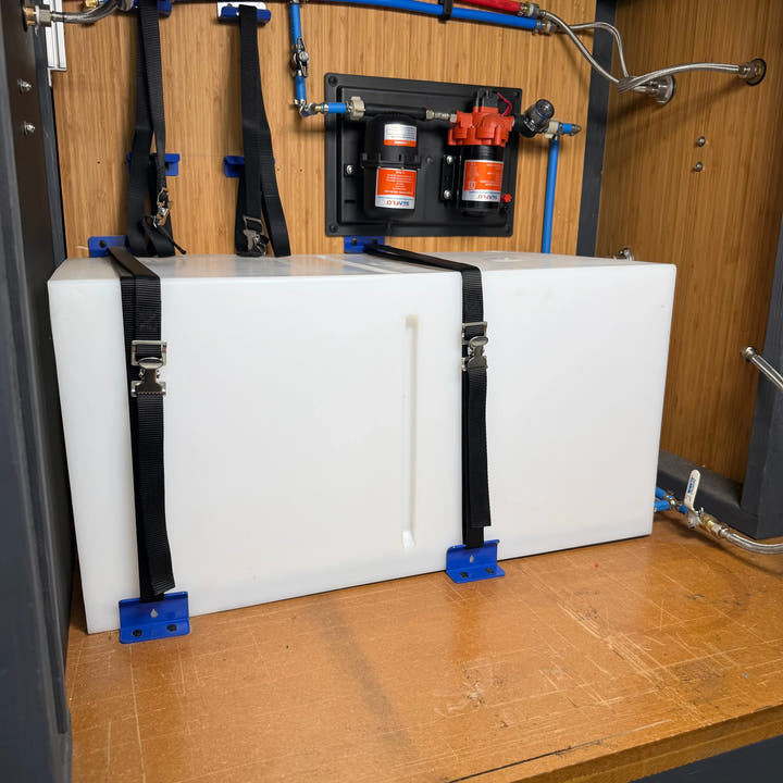 22-Gallon Wheel Well Water Tank - Right (SP-R-22) - AVC RIG