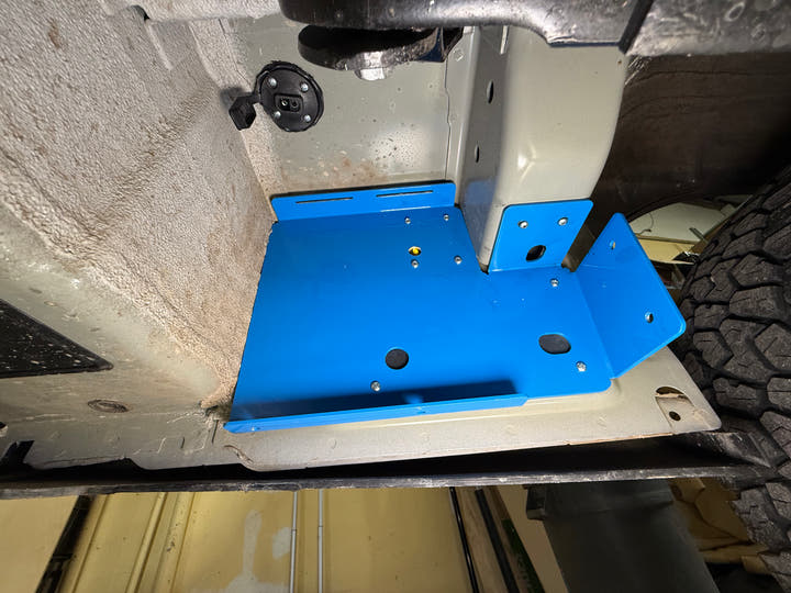 Ford Transit Under Mount Water Pump Bracket - AVC RIG