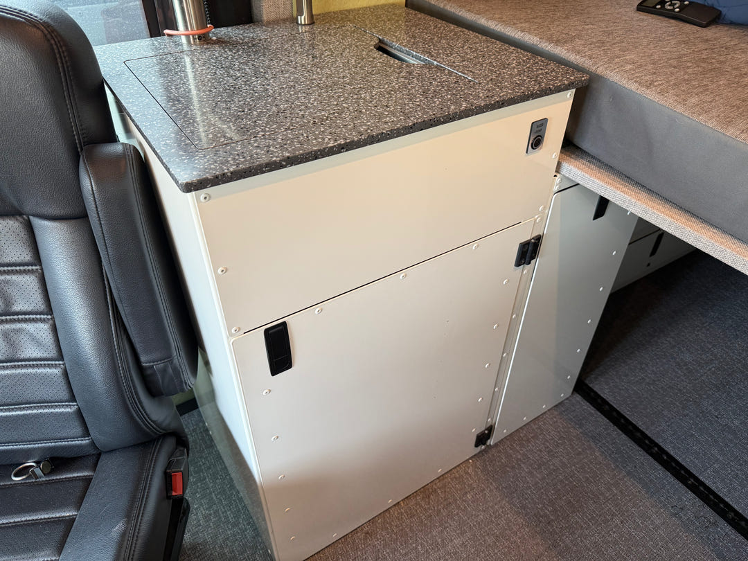 Aluminum Sink Cabinet - AVC RIG