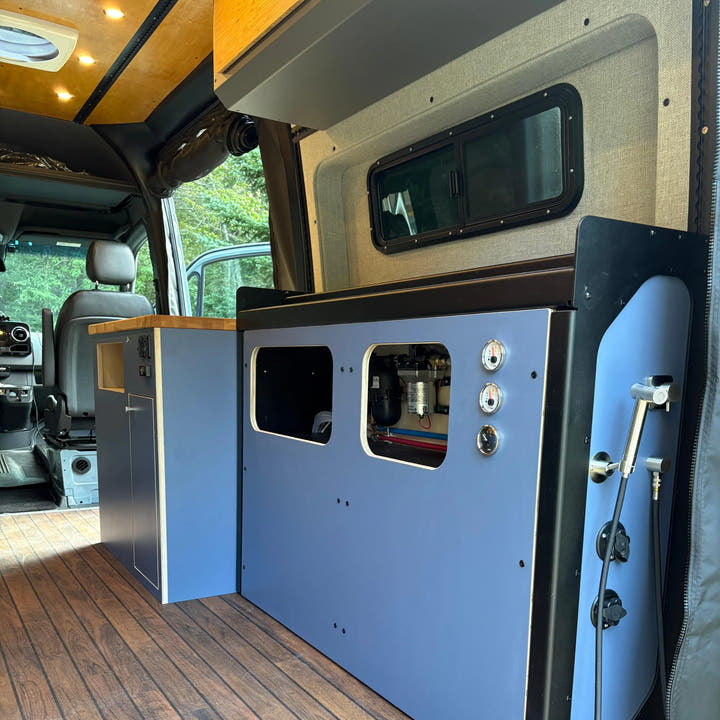 Mercedes Sprinter Rear Half-Slider Window Trim Ring - AVC RIG