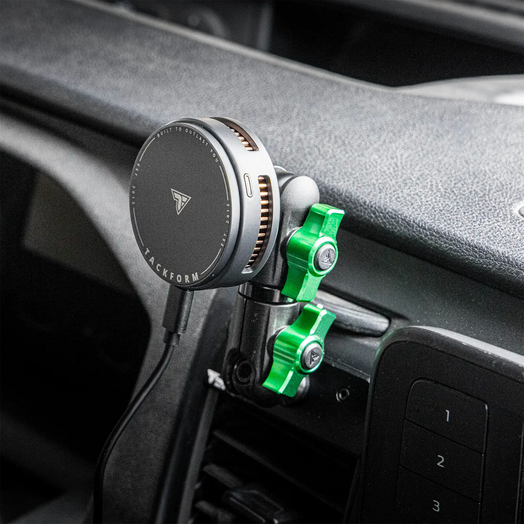 2020+ Ford Transit LINK™ Vent Mount Bracket With Qi2.2/MagSafe Charging and Cooling Phone Holder | 3.5" Arm | (Not Compatible With Transit Connect) - AVC RIG