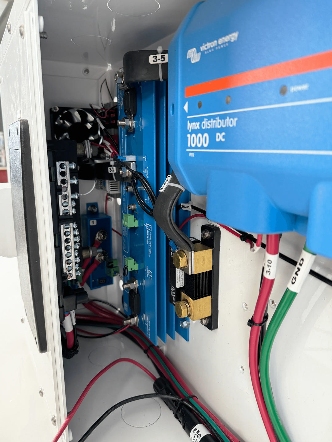 Power Distribution Panel - AVC RIG