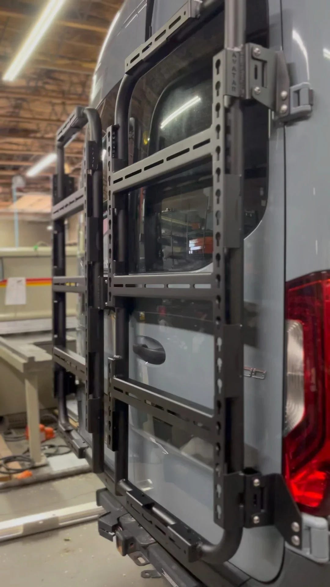 Avatar Massif – Van Rear Door Storage Mounting System - AVC RIG